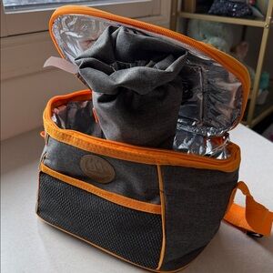 Thermal Lunch Bag with Matching Water Bottle Holder.